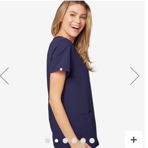 FIGS Casma 3 Pocket Scrub Top - Navy S